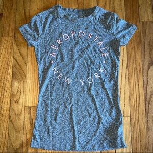 93 Aeropostale New York fitted tee